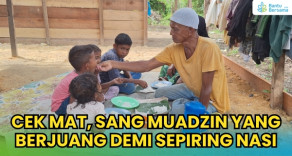 Cek Mat, Sang Muadzin Yang Berjuang Demi Sepiring Nasi
