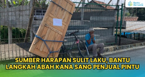 Sumber Harapan Sulit Laku, Bantu Langkah Abah Kana Sang Penjual Pintu